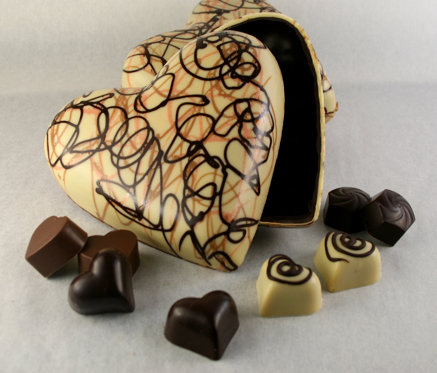 Mother's Day Chocolate Heart filled with 8 Truffles